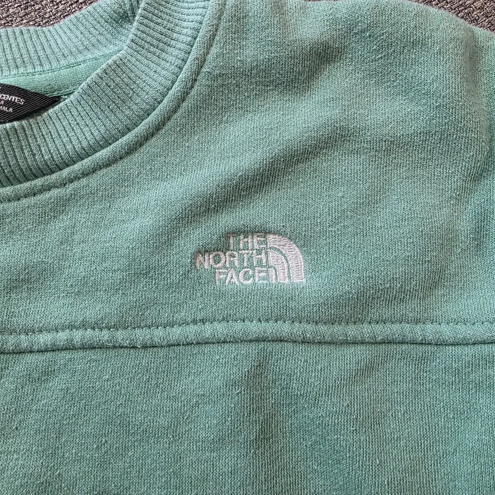 The North Face Teen Girls Mint Green Cropped Fleece Sweatshirt Size Small (7/8)